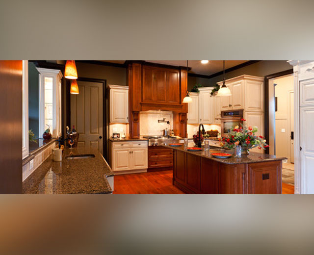 A kitchen worthy of a showcase - Swartz Kitchens & Baths